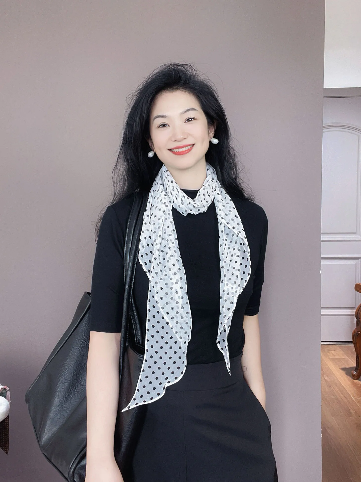 白い水玉模様の-00-シルクゴッサマースカーフ女性の春夏薄いロングネック保護マルベリーシルク小さなスカーフ韓国スタイル