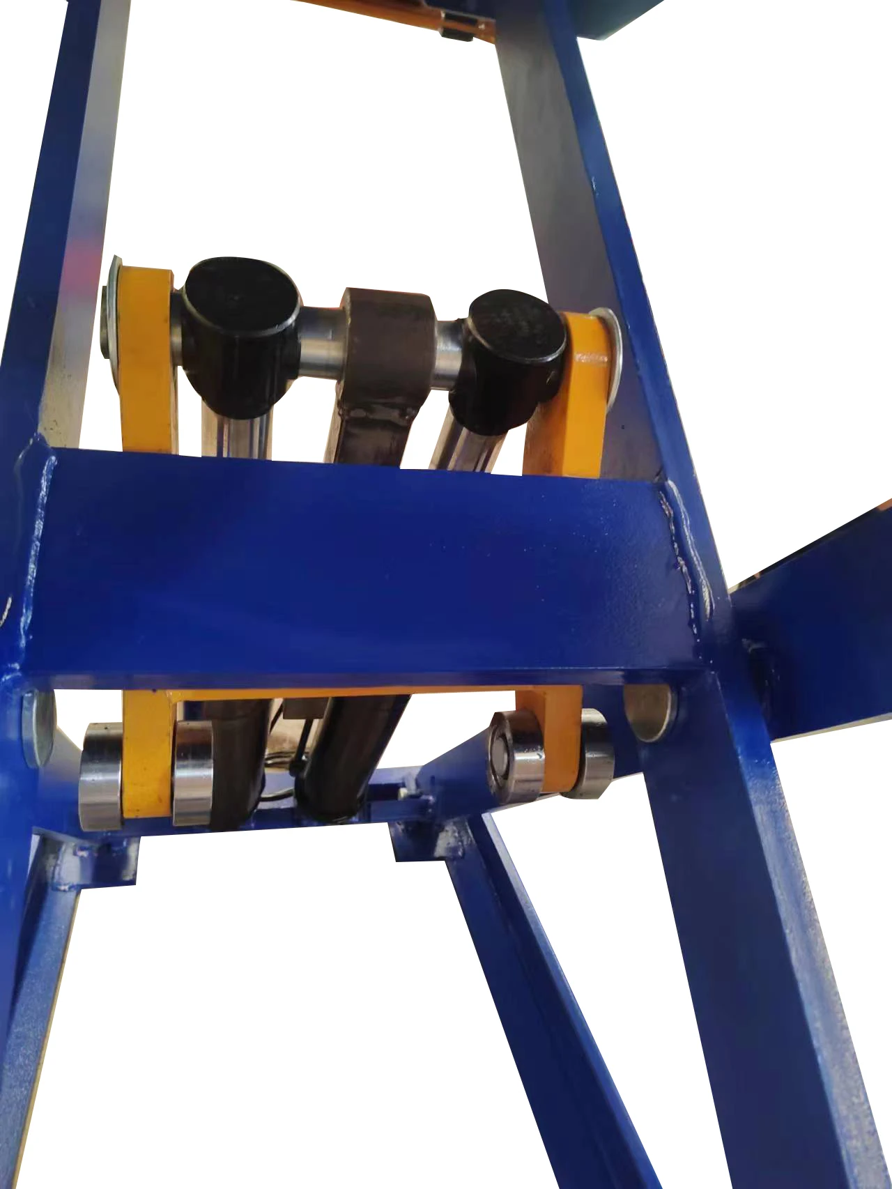 Hot Selling 1.2M Mid Rise Four Cylinder Hydraulic Scissor Car Lift Super-Thin For Home Garage 4000KG