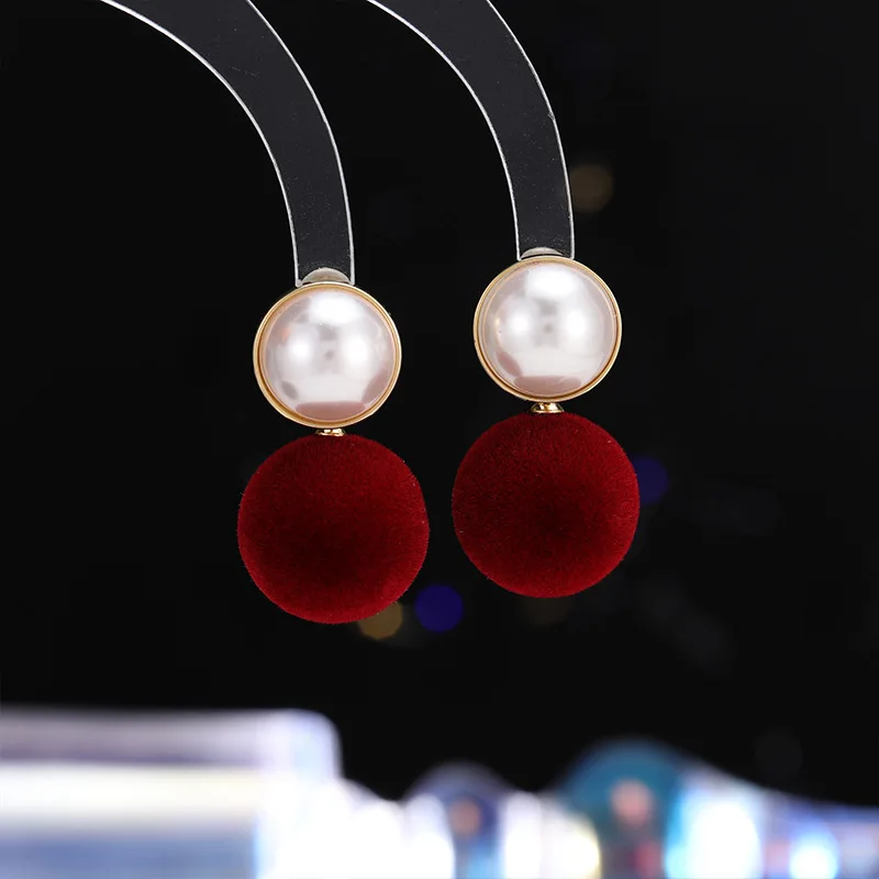 Бархатные серьги с винно-красным жемчугом в стиле ретро, нишевые серьги-гвоздики, элитные и элегантные, универсальные серьги