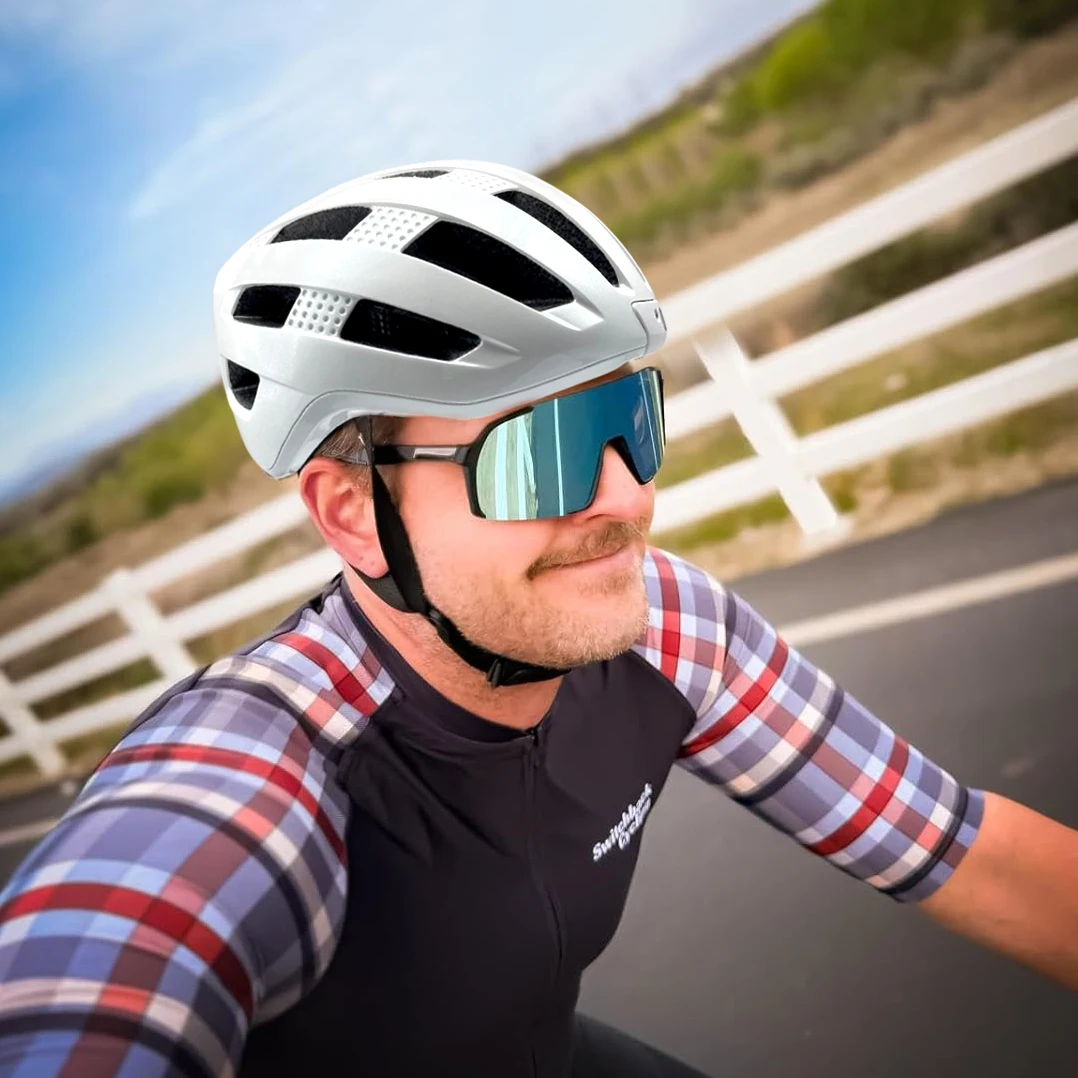 Intelligenter Fahrradhelm mit Doppel-HD-Frontkamera für E-Bikes und Elektroroller, CPSC-zertifizierter Action-Fahrradhelm – Detail 6