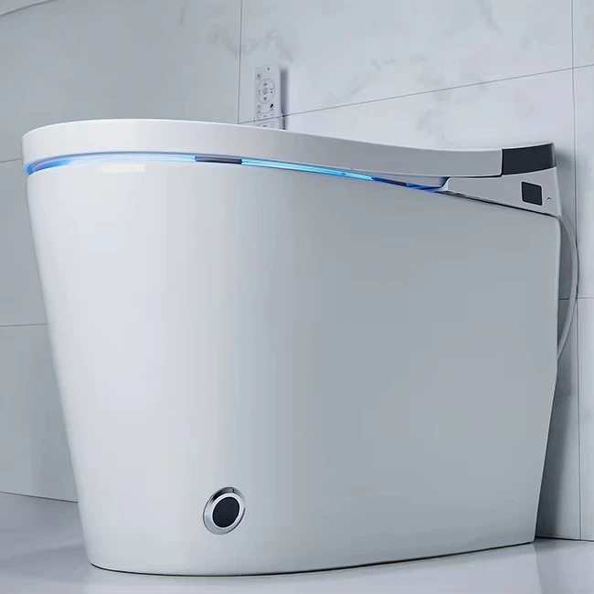 LED Screen Display Automatically Sense Flip Flush Intelligent WC S-trap CE One Piece Smart Toilet with Ai Voice System