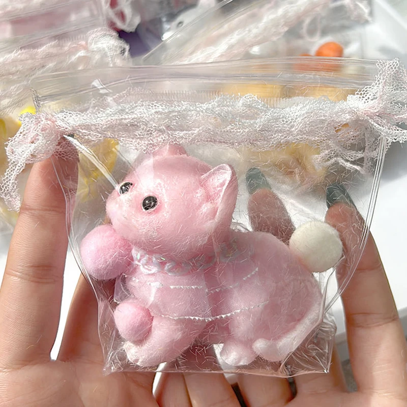 Gatos de peluche Kawaii de dibujos animados, juguete de rebote lento, sensación suave creativa, pellizco, juguete para la yema del dedo, juguete para aliviar el estrés, regalo bonito para niña