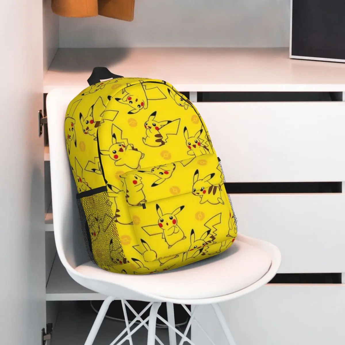 Sac à dos léger Pokemon compact, 15 ", parfait pour les étudiants et les navetteurs