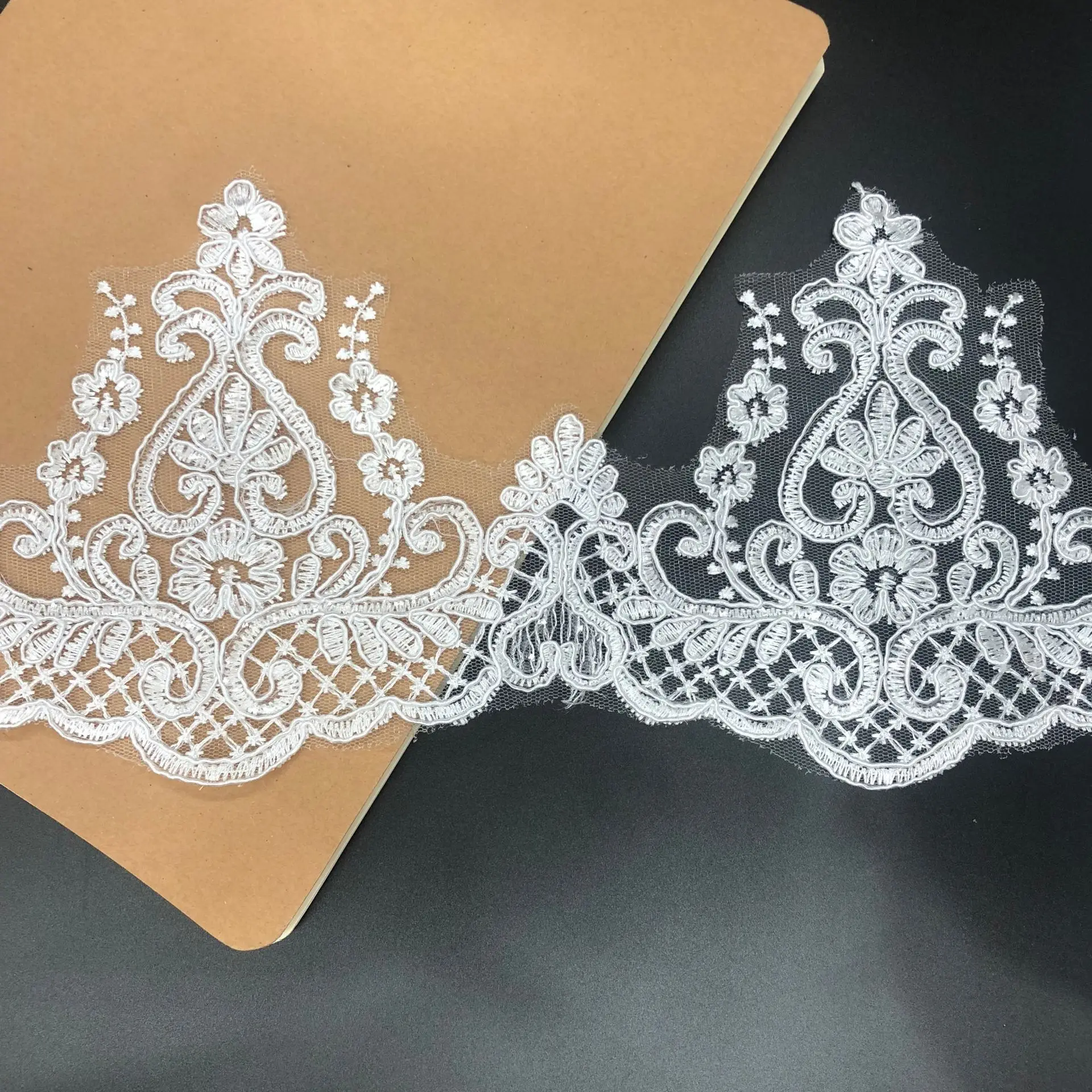 Delicate 1Yard 15cm wide Ivory Sequin Cording Fabric Flower Venise Venice Mesh Lace Trim Applique Sewing Craft for Wedding Dec.