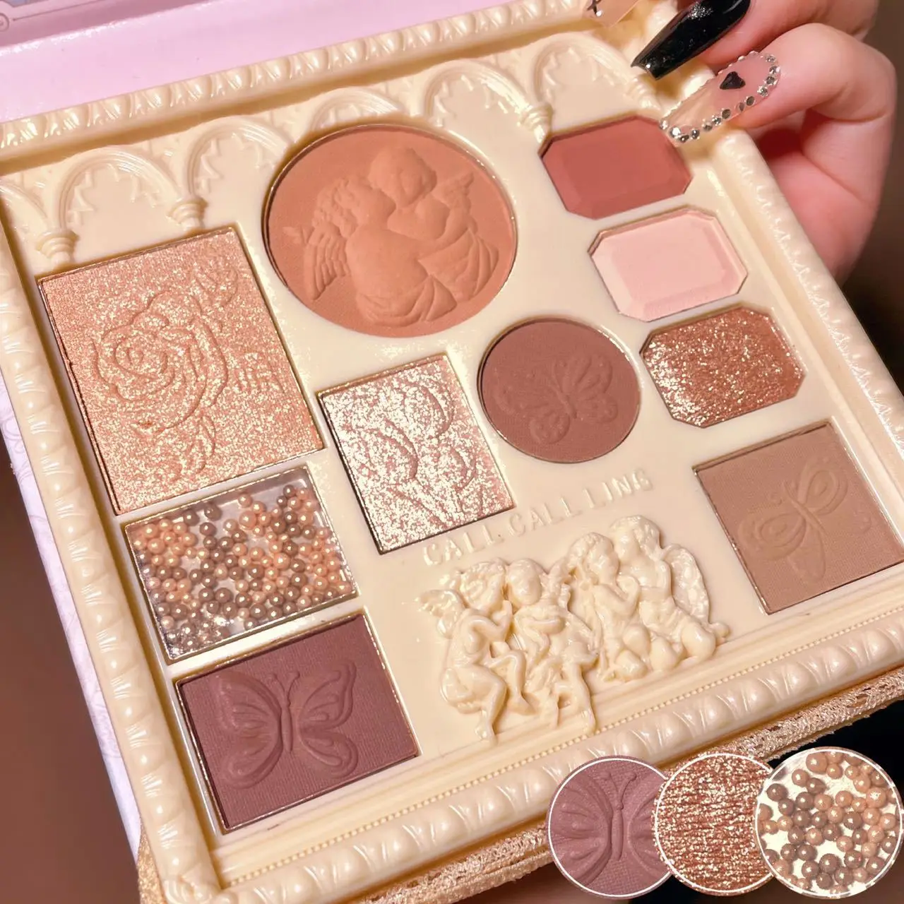 Angel Relief Eye Shadow Cheerflor Amusement Embossed Blush Highlight Integrated Eye Shadow Pallete Milk Tea Color