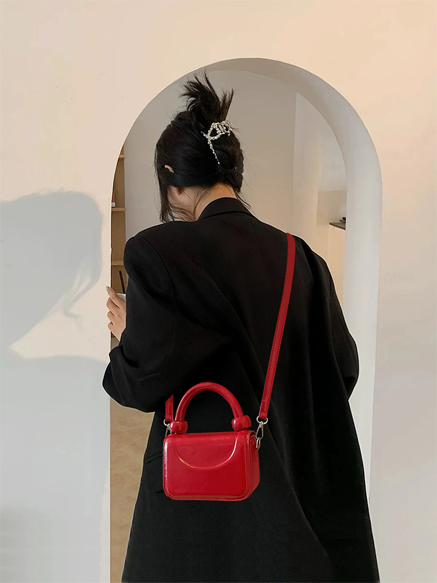 bolso-de-mano-rojo-para-mujer-nuevo-modelo-2026-ligero-de-lujo-pequeno-cuadrado-tipo-bandolera-para-boda-de-cuero-pu