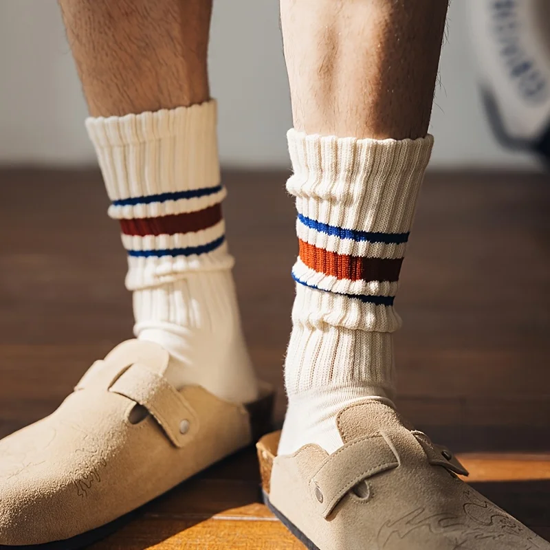3 Pairs of Random Striped Socks Men'S Long Summer Autumn Winter Men'S Sweat Absorption Casual Wear Socks Minimalist Design