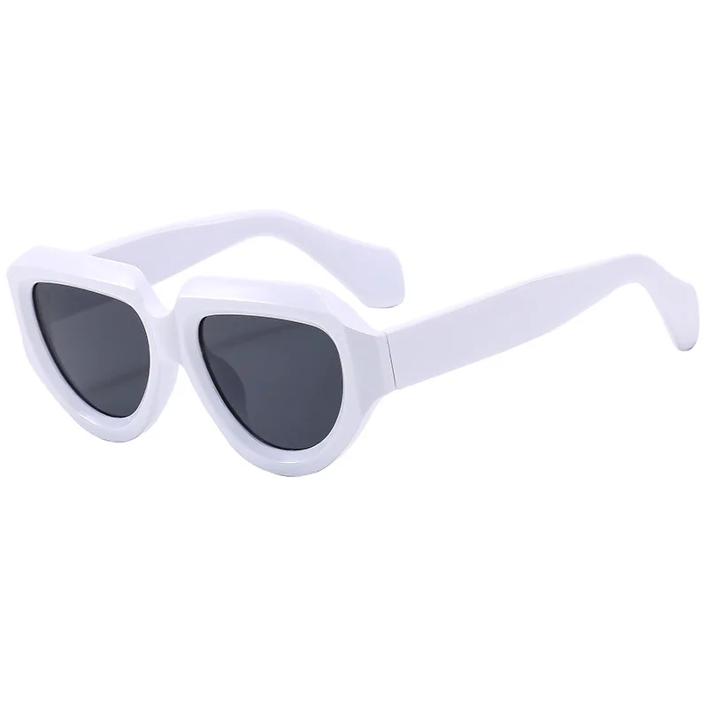 2026 New Oversized Thick Frame Asymmetrical Square Sunglasses Unisex Hip Hop Vintage Streetwear Shades UV400