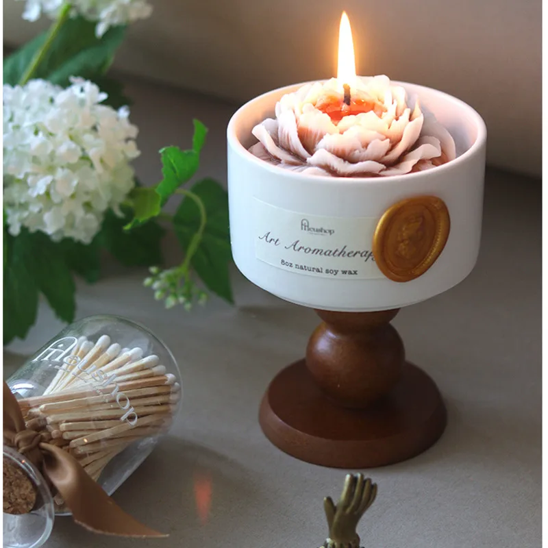 Sweet Wild Berry Fragrance Gift Box Ceramic Tall Candle Cup Exquisite Carved Candle Stand Safe Diffuser For Pregnant Women Pets