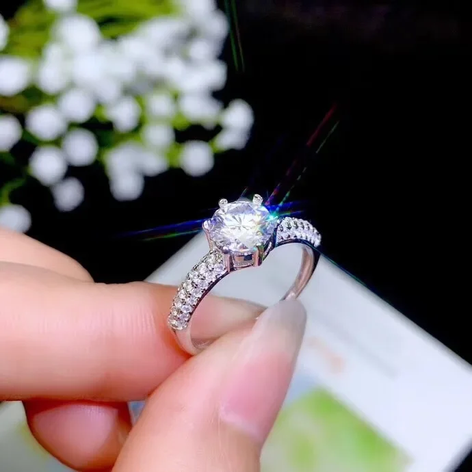 

Classic Wedding Ring for Woman 1ct D Color Moissanite Ring for Engagement Solid 925 Silver Moissanite Ring