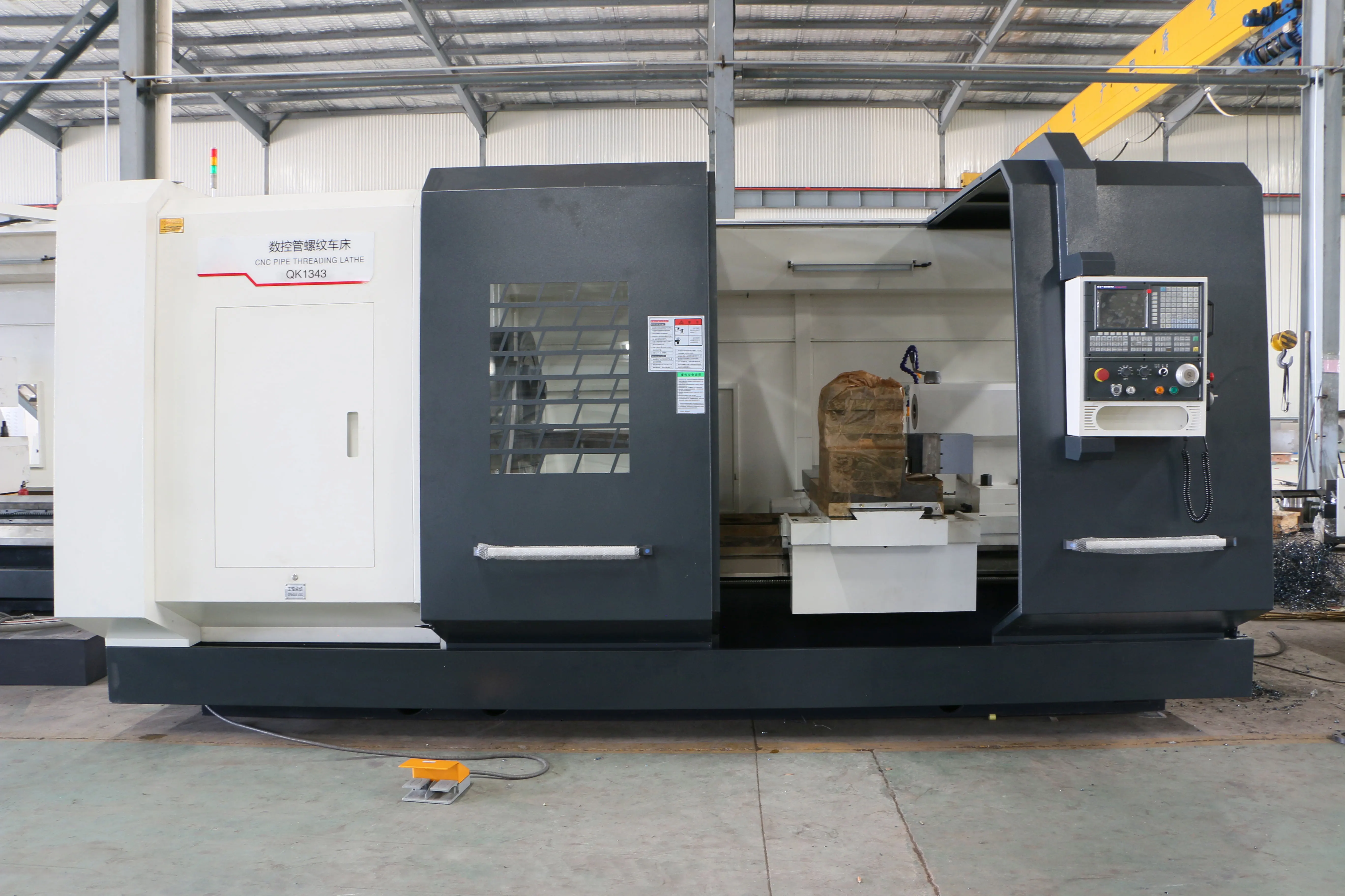 Ariow Factory Sale QK1343 CNC Turning Lathe Pipe Threading Lathe Machine