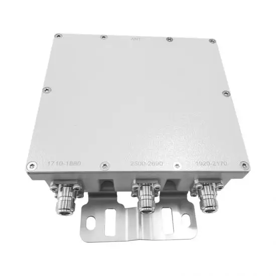 New Product 1710-1880MHz 1920-2170MHz 2500-2690MHz  Outdoor Tri band Combiner with 4310-F Connector
