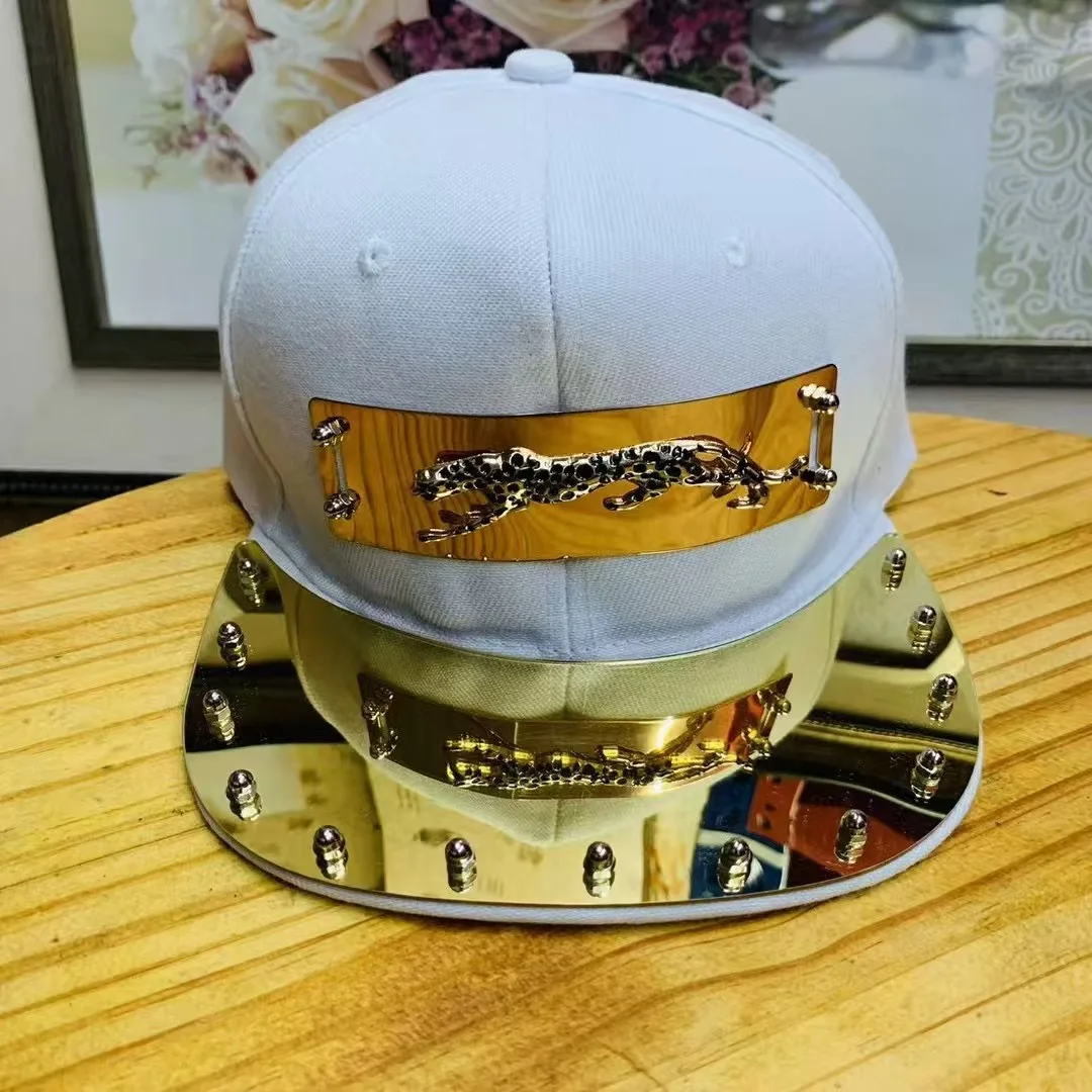 European and American street fashion personalized metal leopard pattern decoration rock hip-hop hat