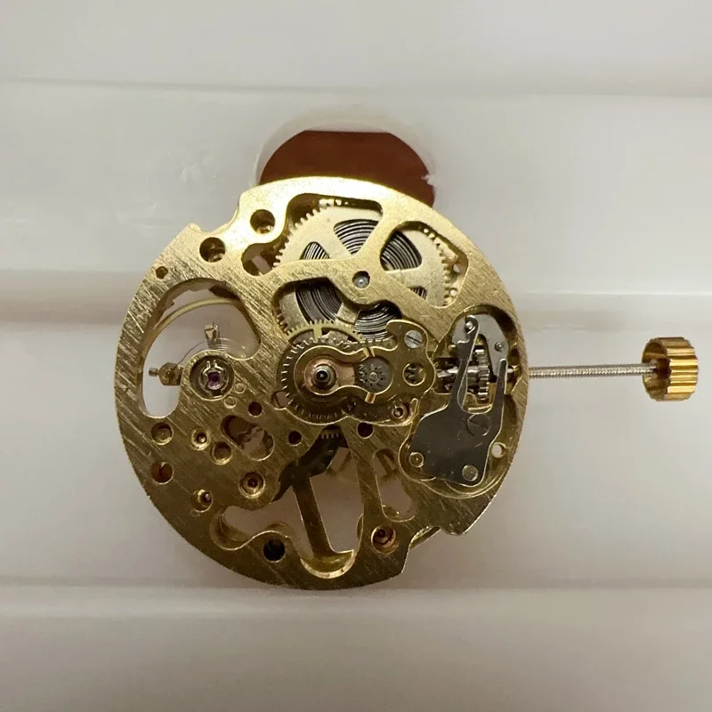 Brand new Dandong watch accessories 7120 movement hollow three-hand, semi-automatic mechanical movement hand-wound gold machine