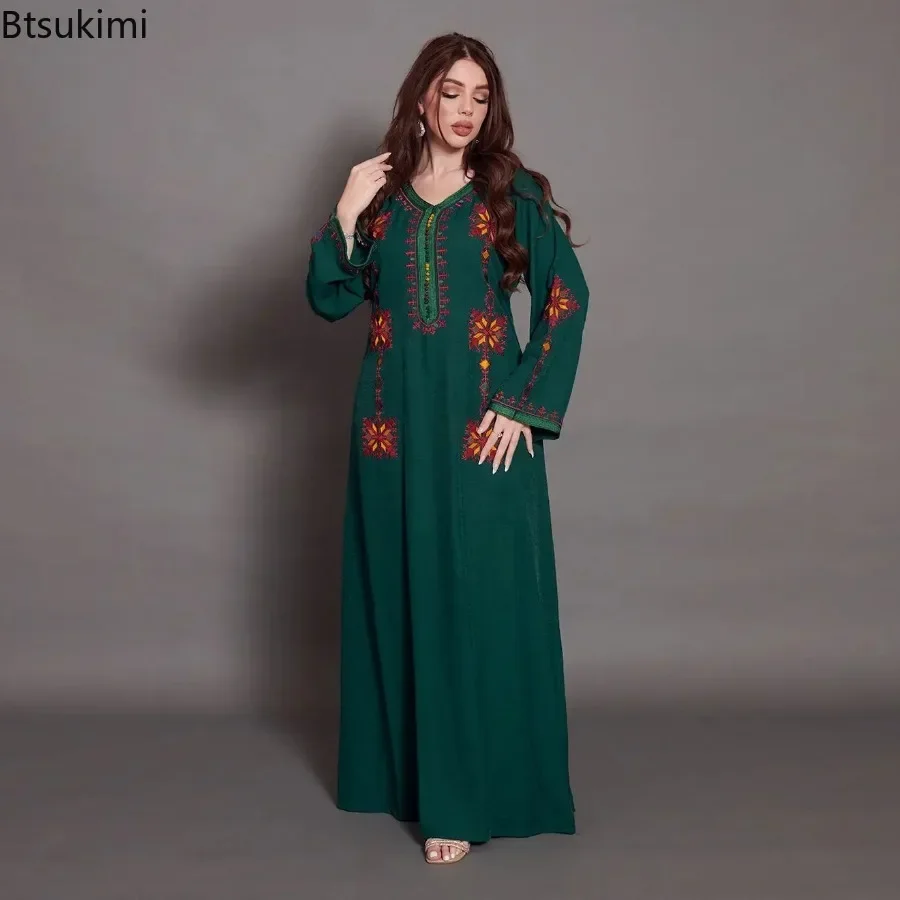 Moda musulmana Abaya per le donne Abito floreale ricamato colorato Abito arabo stile etnico allentato Abito Ramadan Dubai Kaftan Abiti