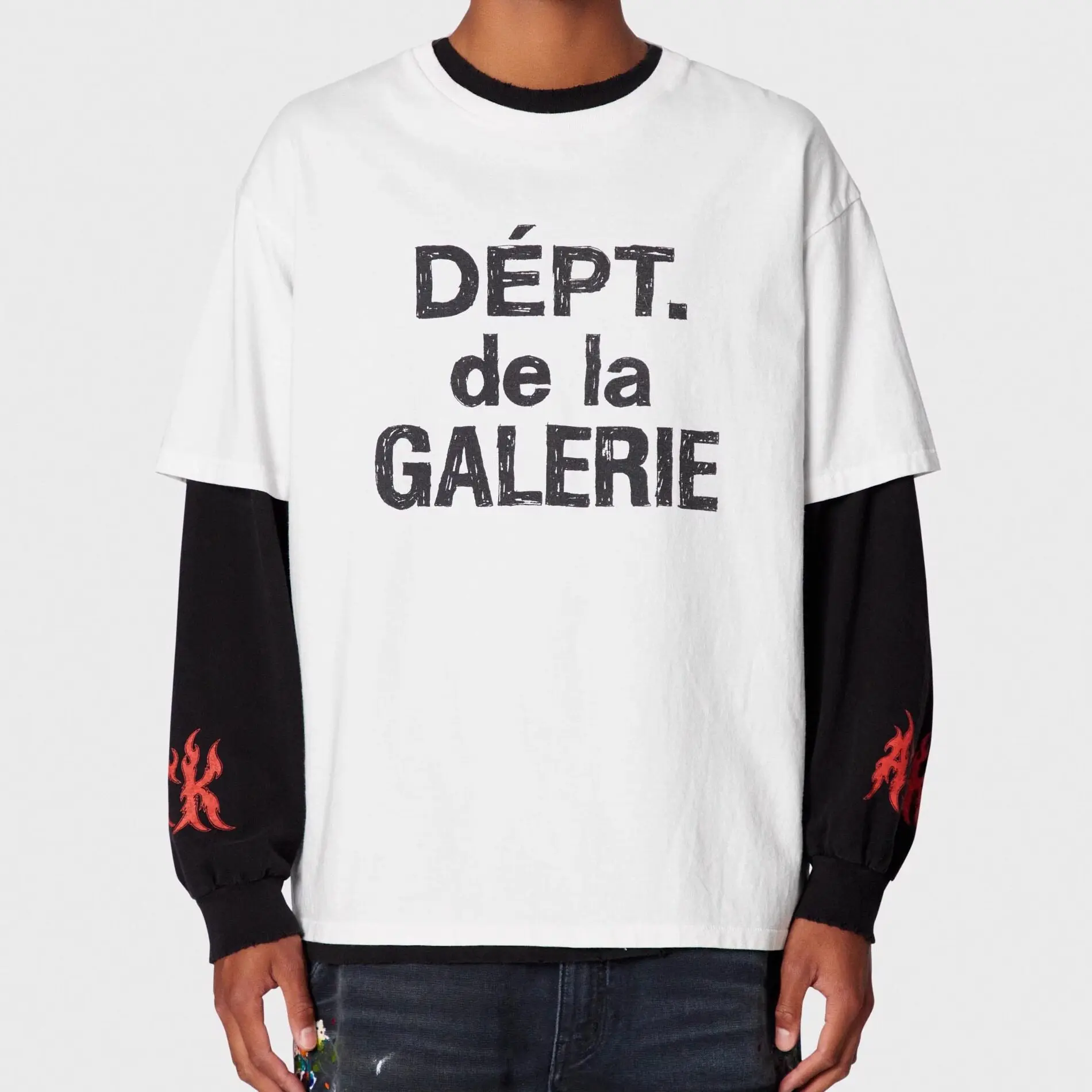 Gallery DEPT Graffiti Design Manuscript Basics French Print Crew Neck Short Sleeve Tee