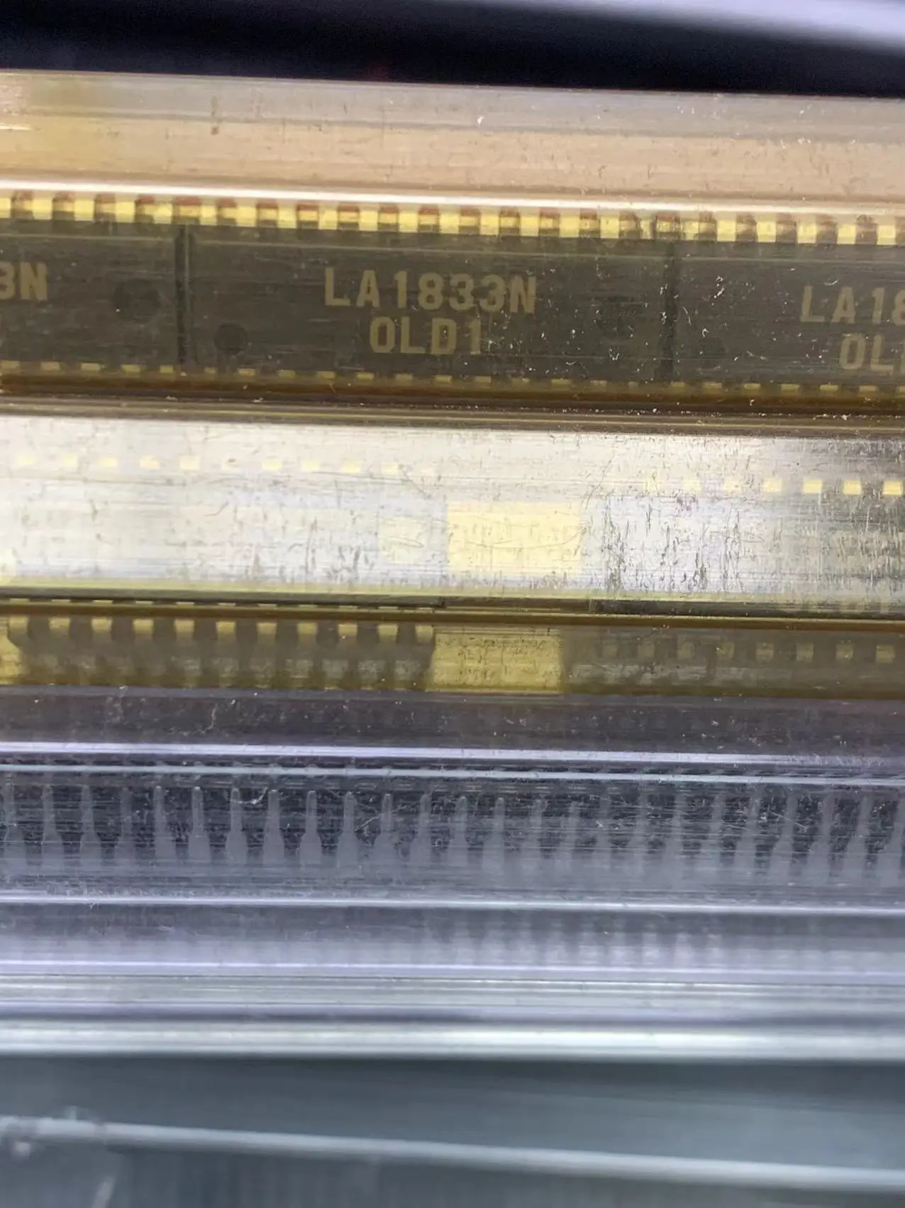 LA1833N  LA1833 System-on-Chip Tuner IC for Home Stereo Systems IC（1pcs） BOM matching / one-stop chip purchase original