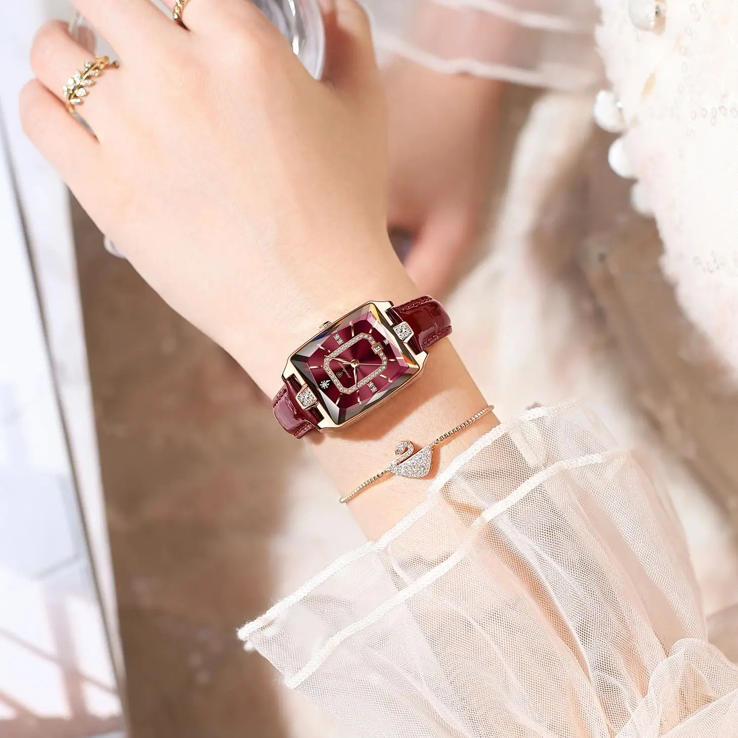 POEDAGAR Элитный бренд женские часы водостойкие кожаные женские часы с датой и бриллиантами элегантные модные женские кварцевые наручные часы Reloj