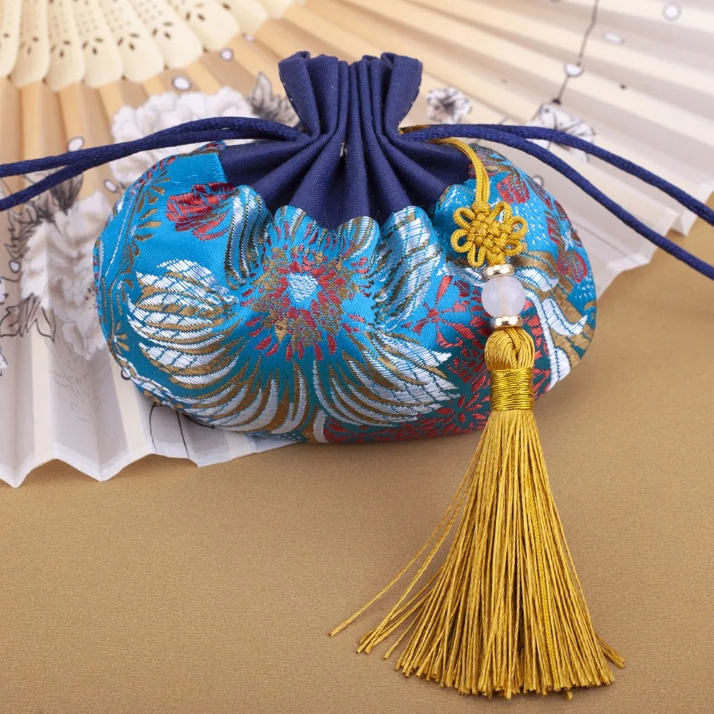 Sachet Empty Bag Chinese Style Jewelry Storage Bag Handmade Vintage Embroidery Sachet Lucky Tassel Drawstring Bag For Wedding