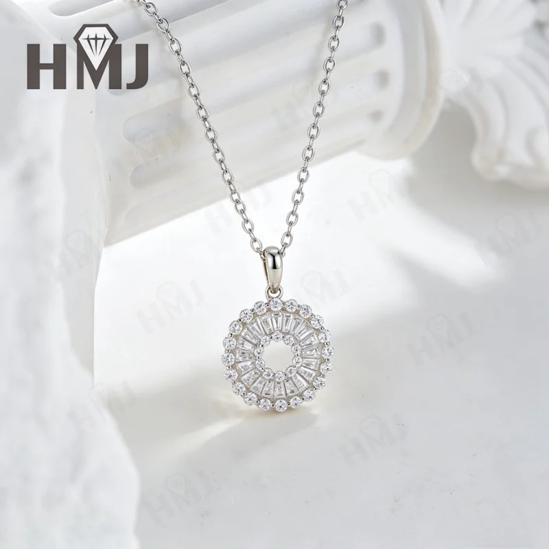 925 Sterling Silber Halskette mit Kreisanhänger, Trapezförmig Geschnittener Moissanit, Hohler Kreis, Edle Schmuckstücke, Geburtstagsgeschenk für Frauen, Charms – Detail 4