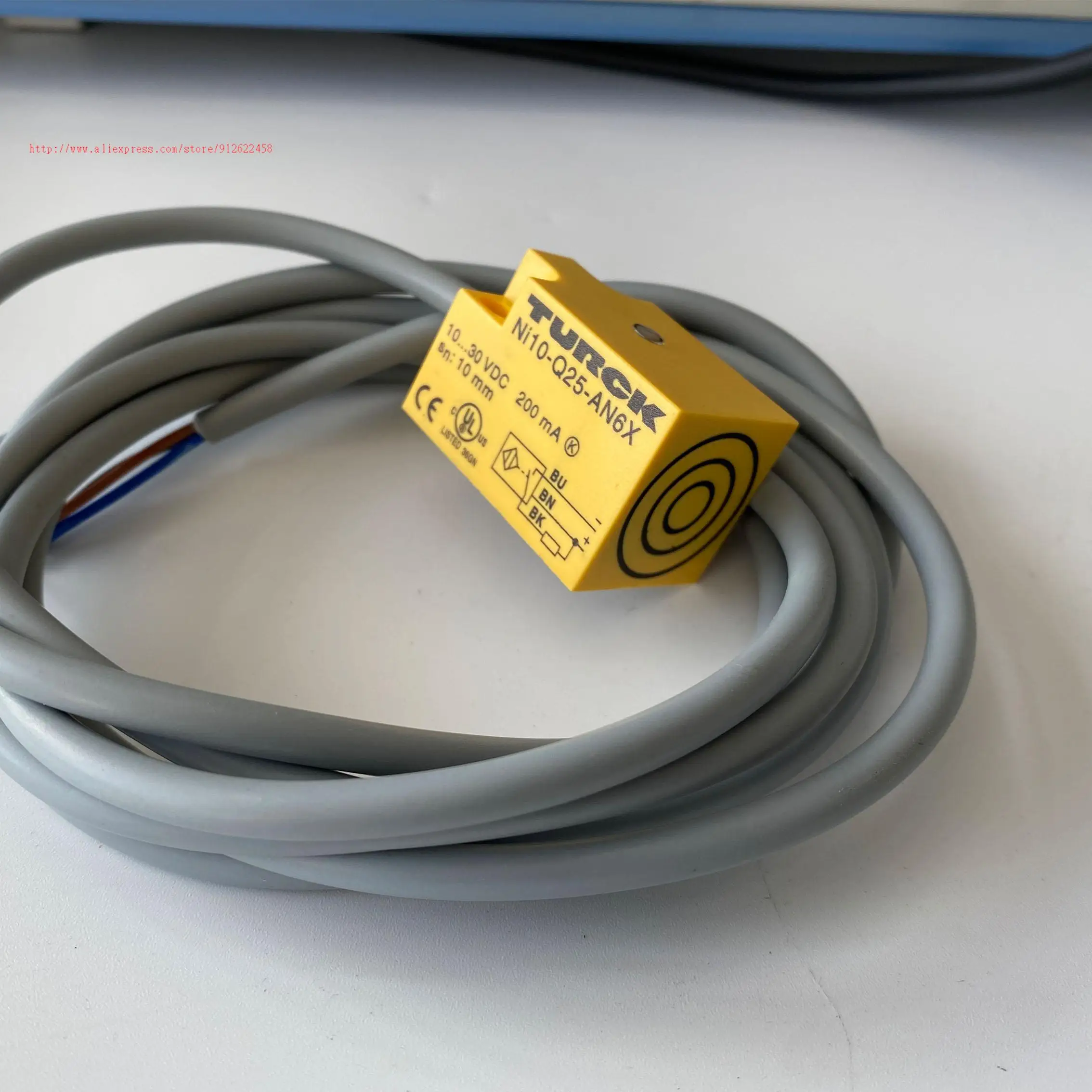 

NI10-Q25-AN6X NI10-Q25-AP6X Turck Proximity Switch Sensor New High Quality