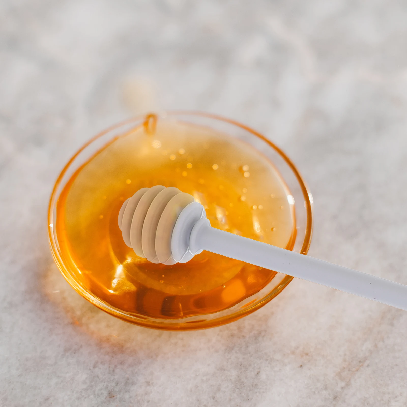 

1pc Honey Stirring Spoon Long Handle Silicone Dipper Spoon for Honey Syrup Molasses Maple Syrup Honey Mixing Stick Random Color