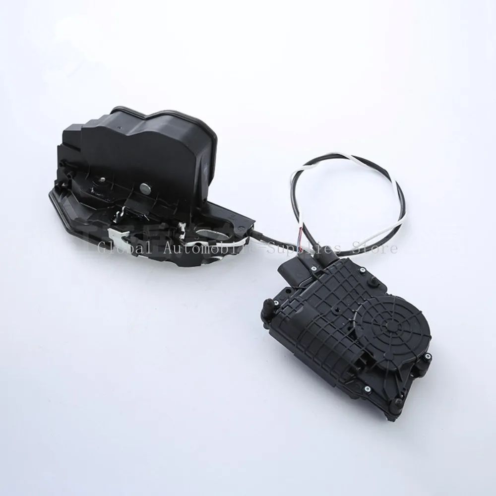 Front Right Door Lock Actuator 51217149436 for BMW F07 5 Series GT 535i GT 550i 550i xDrive 2009-2017
