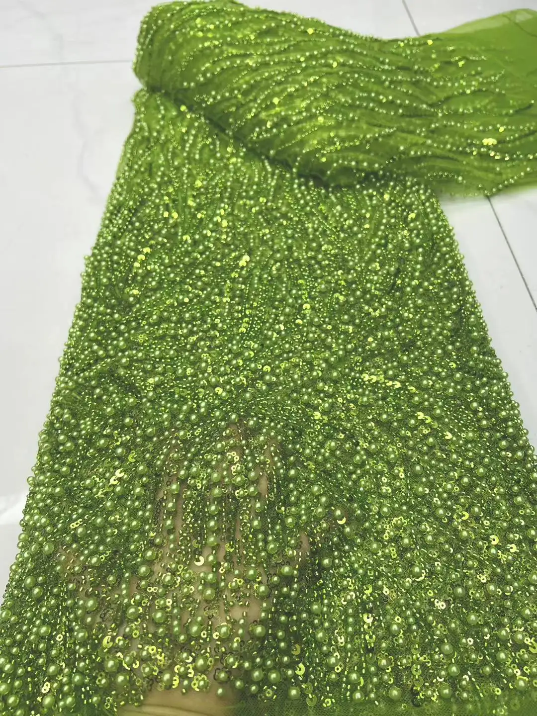 

2025 High Quality African Nigerian Embroidery Lace French Tulle Lace Fabric With Heavy Sequins Beaded for Women Wedding Dresses