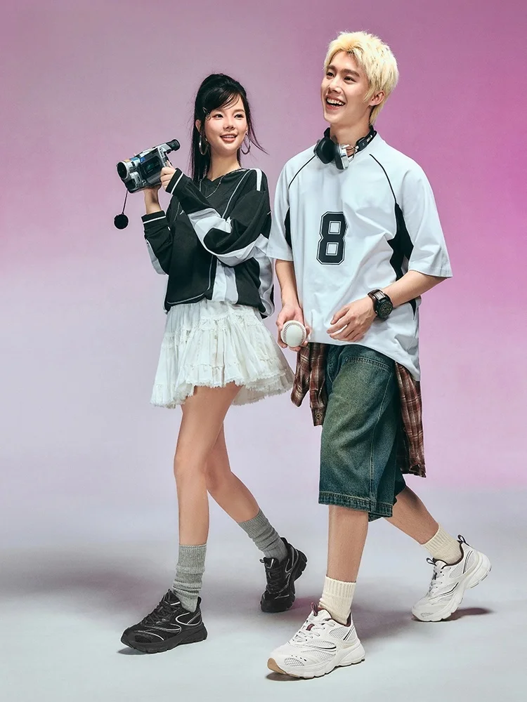 

XTEP Y2K Retro Sle ex Casual oes Lightweight Breathable Spor Dad Sneakers for Men And Women Couple Friendly New Arr...