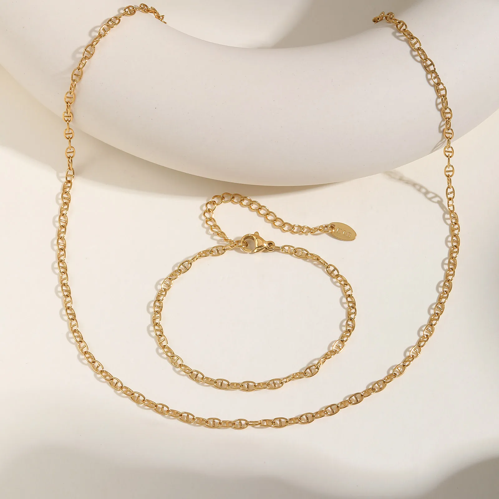 

European and American fashion jewelry chain 18K gold plated bracelet necklace