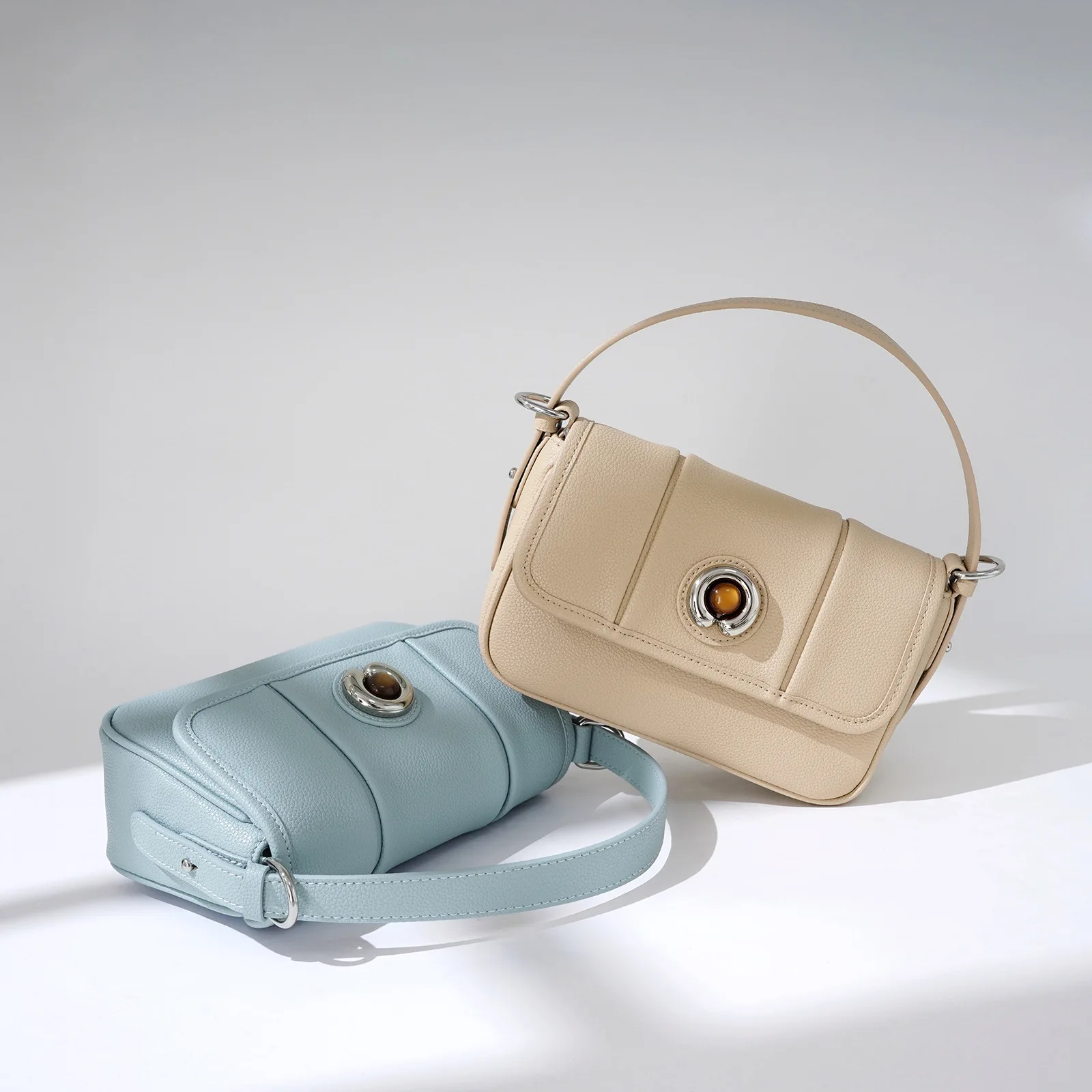 

Minimalist Diaper Bag Simple Clean Design No Extra Bulk Functional Practical For Parents Who Prefer Less Clutter
