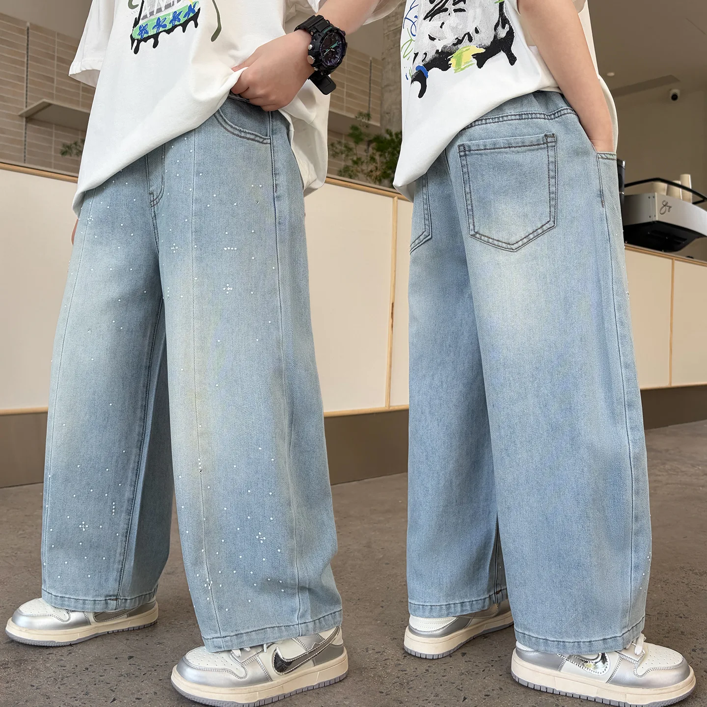 

Boys' Fashion Jeans 2026 New Teenage Children's Hot Diamond Jeans Kids' Handsome Summer Outerwear Trendy Pants