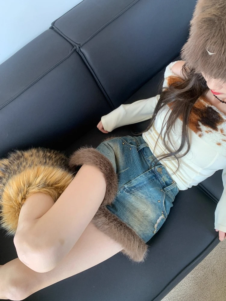 Vintage Fluffy Patchwork Blue Denim Shorts 2024 Autumn New Straight Short Pants Y2k Grunge High Waist Wide Leg  Fur