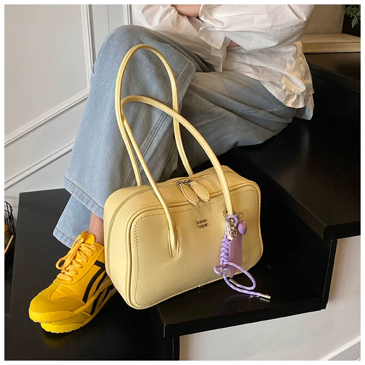 

New South Korea Boston Bag For Women Casual Student Class Bag Large Capacity Portable Briefcase Bowling Bag Guangzhou Luxury Bag