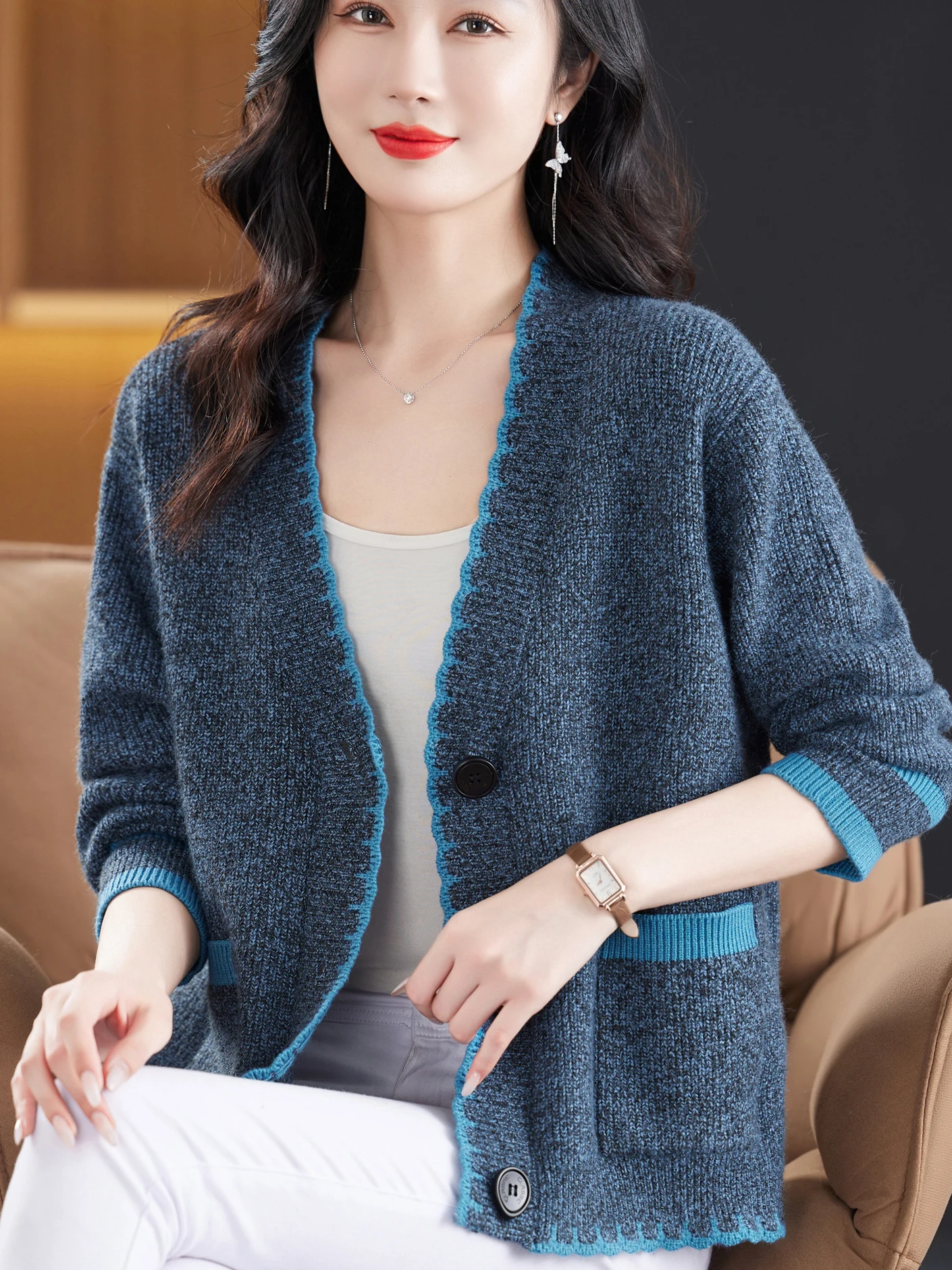 

Faionable V-Ne Knitted Wool Sweater Loose Top Coat for Middle-Aged Women Spring Autumn New Sle Casual Easy Cleaning