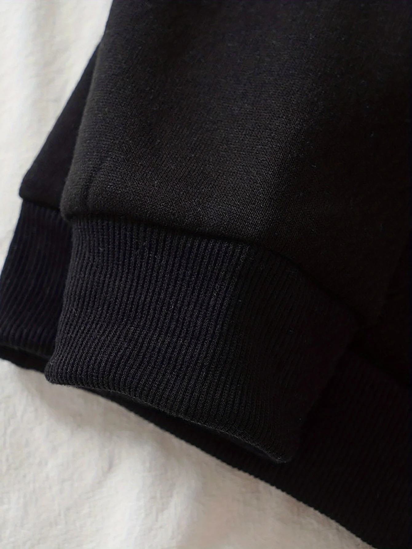 Damen-Hoodie mit Velaris-Sternenhimmel-Grafik – lässiges schwarzes Polyester-Sweatshirt mit Kängurutasche, maschinenwaschbar