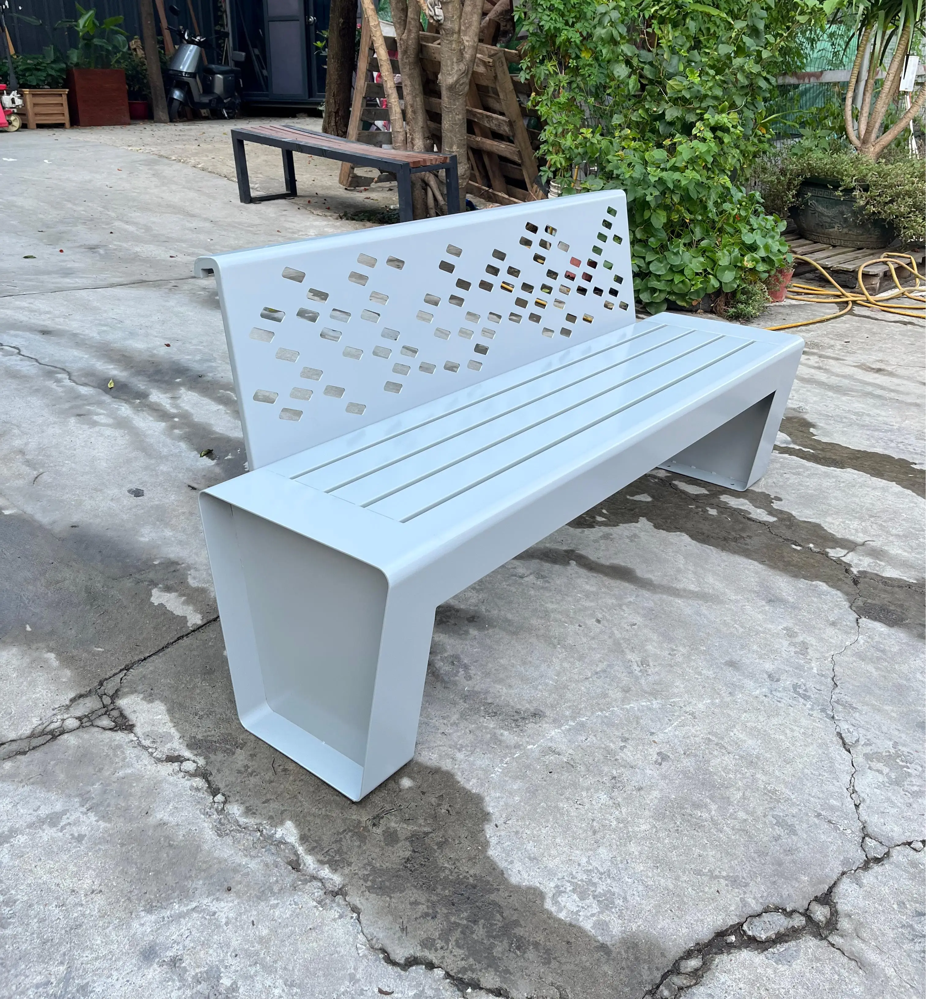 

Custom Designed Modern Stainless Steel Outdoor Park Bench Party Tables Wholesale Durable Urban Furniture For City Garden Bench