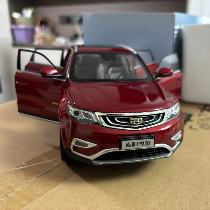 アトラス合金ダイキャストメタルカーモデル、吉利SUV、大人の男の子のおもちゃ、ギフト、レッド、装飾、マイクロモデル、コレクションディスプレイ、1:18