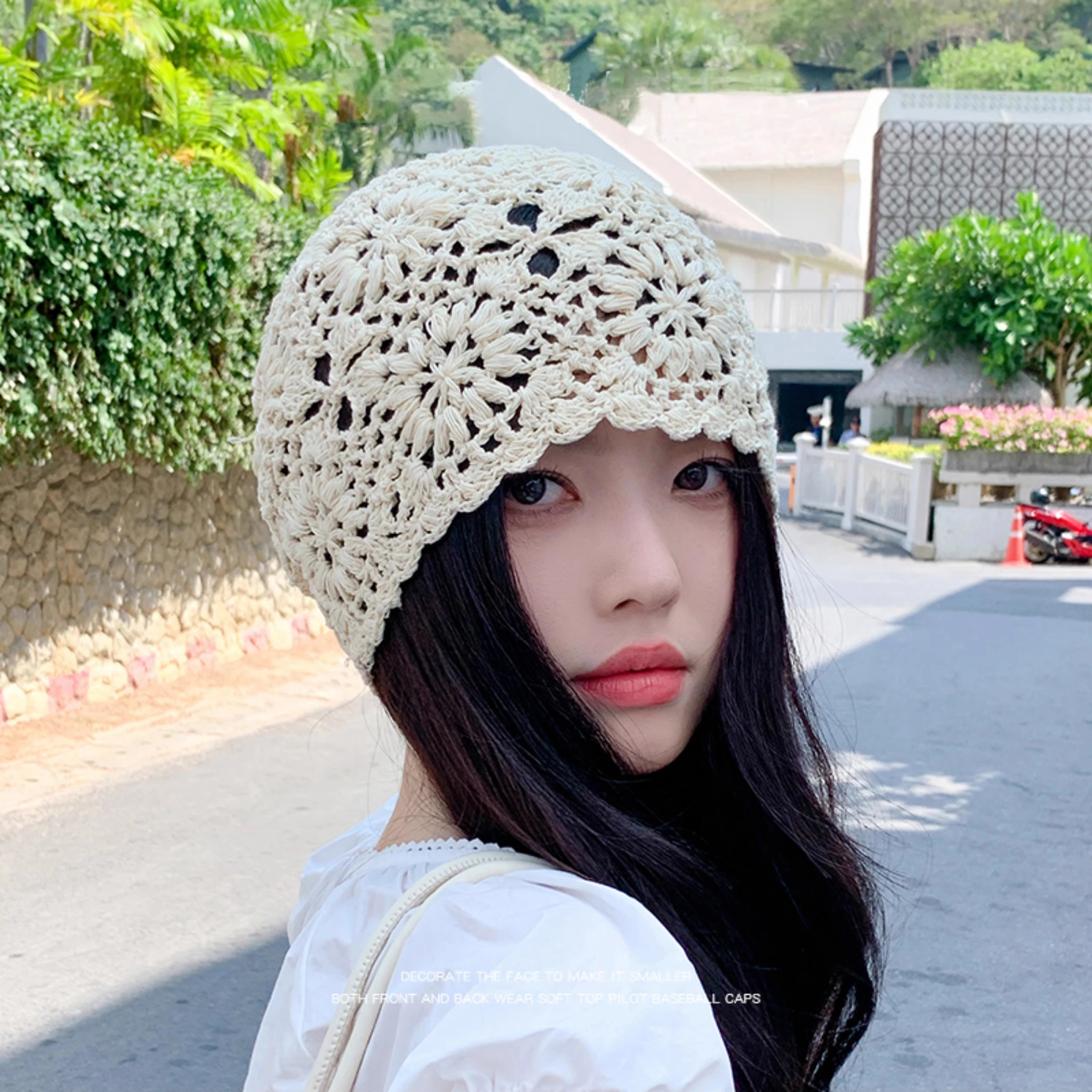 

New Summer Women Hollowed Out Knitted Hat Casual Hollowed Out Beret Cap Fashion Flowers Breathable Skullies Hat Sun Visor