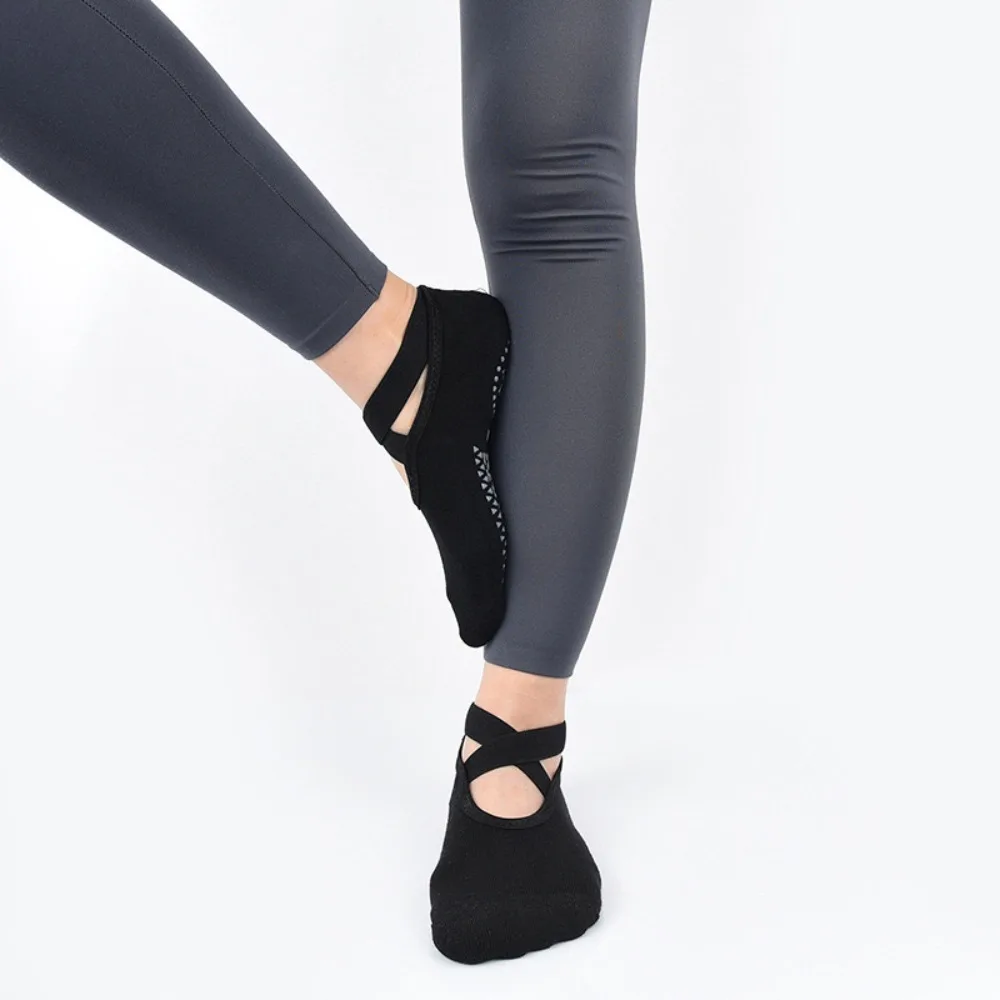 

New Nonslip Yoga Socks Cotton Silicone Grip Ballet Socks With Straps Towel Texture Pilates Grip Socks Women