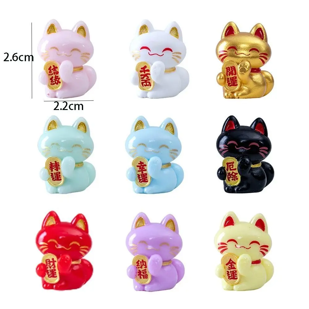 Home Decor Cartoon Lucky Cat Statue Creative Cute Lucky Cat Figurine Exquisite Animal Model Miniatures Cabinet Table Desk