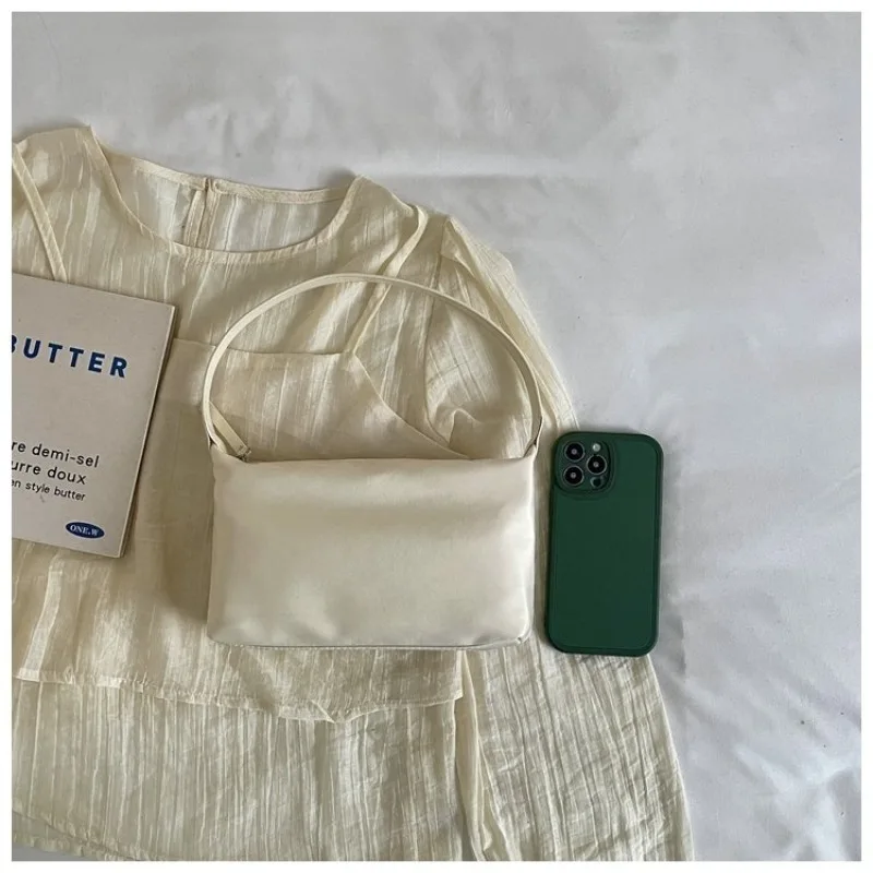 CEEKAY Damen-Umhängetasche, Rot, Nylon, Leichtgewicht, Handtasche mit Reißverschluss, für den täglichen Pendelverkehr, lässig, minimalistisch – Detail 29