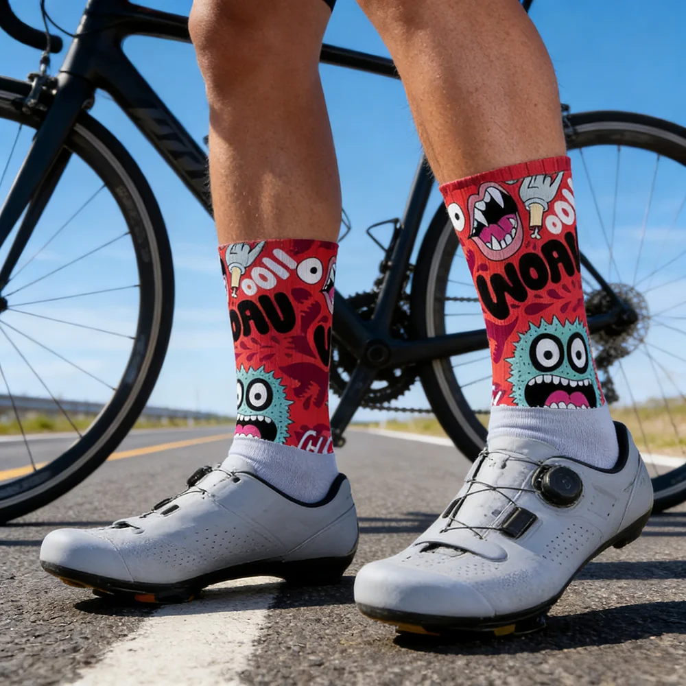 

Professional Cycling Sport Socks Breathable Wicking Foot Protection New Bicycle Socks for Comfortable Pedaling