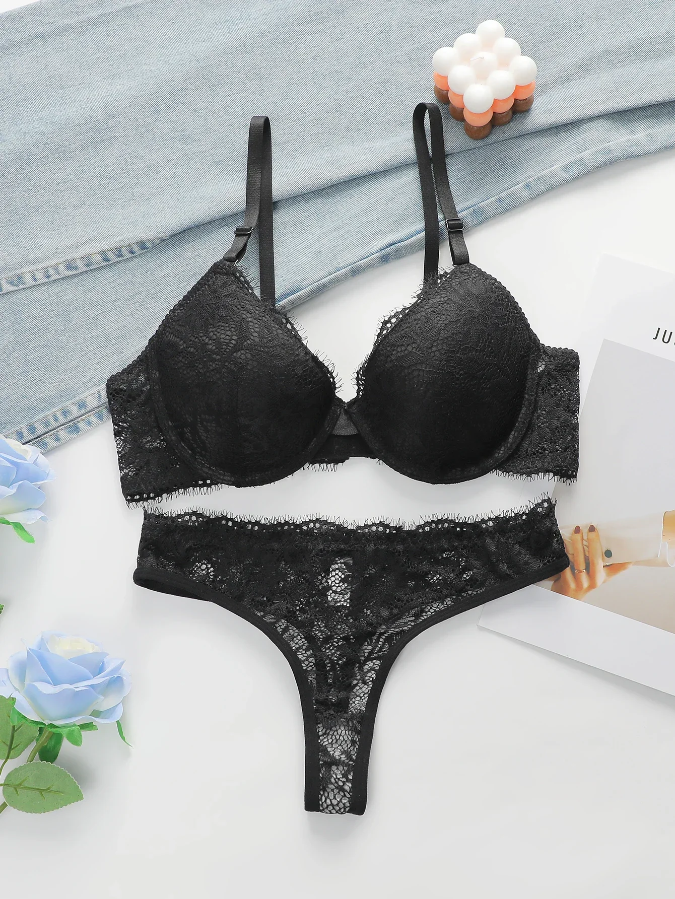 

High Quality Simple And Sexy Lace Women's Push Up Two-piece Bra And Underwear