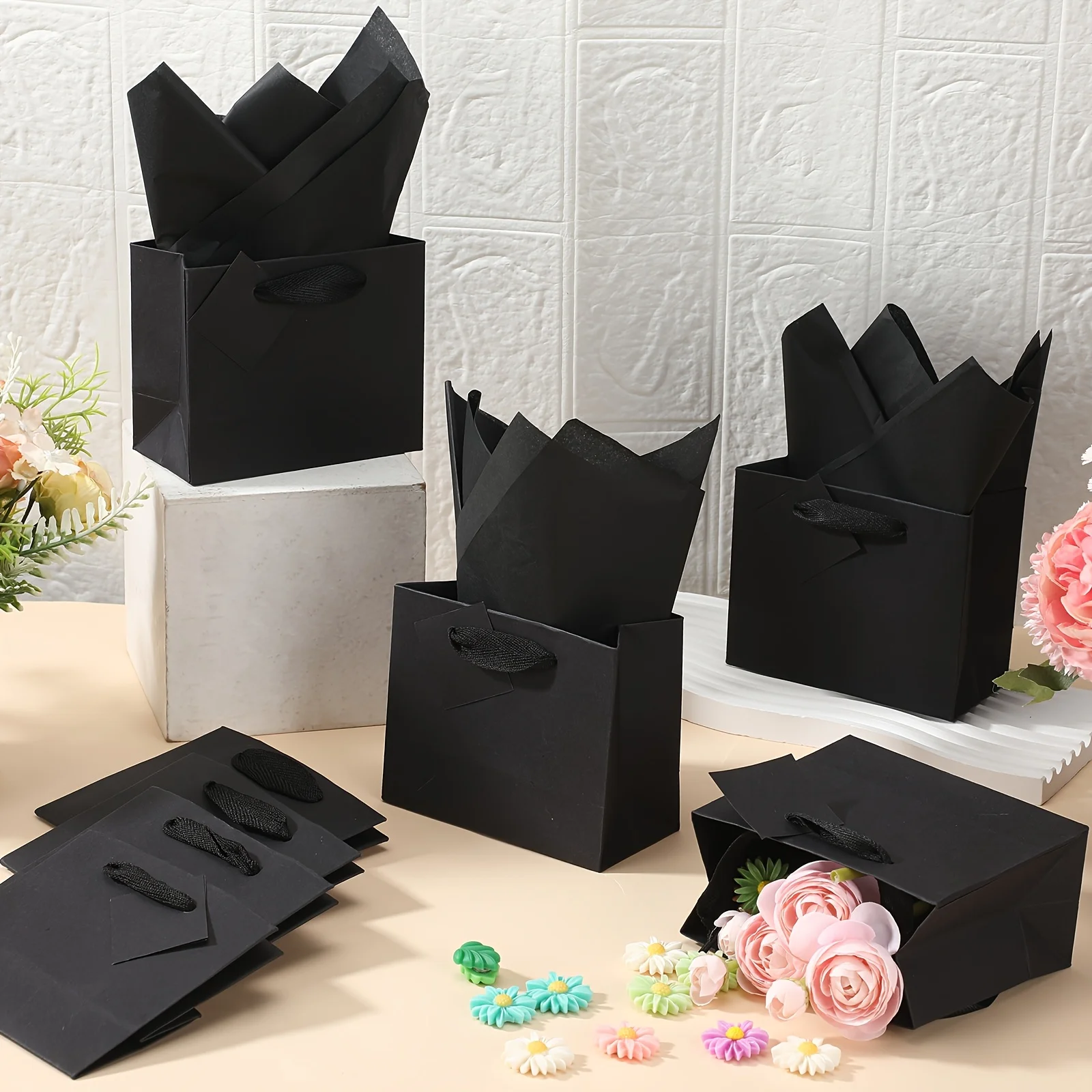 

100pcs Mini Gift Bags Bulk with Tissue Paper 4.7 X 2.4 X 3.9 Inch Kraft Paper Bag with Handle Gift Tag Return Gift Bags