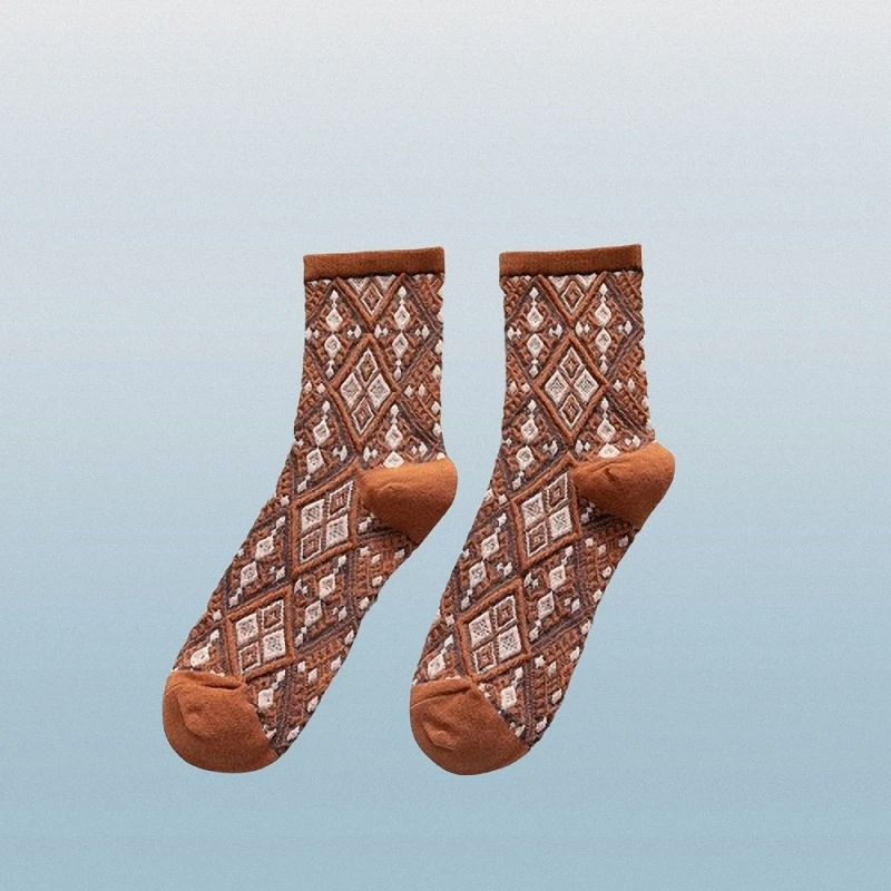 2/4 Pairs High Quality Women's Mid-tube Socks Ethnic Style Palace Retro Three-dimensional Diamond Lattice Mori Socks