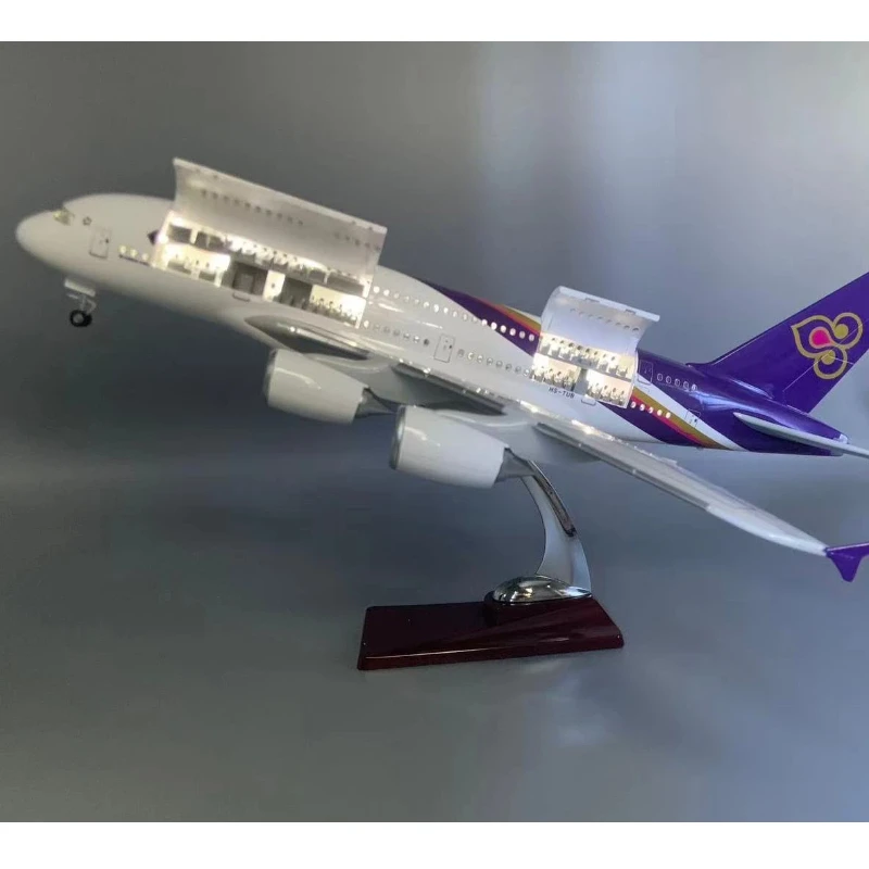 

Airbus A380 Thai Airways Airplane Model With LED Lights Retractable Wheels Static Simulation Desk Decor For Aviation Hobbyists