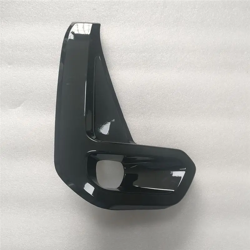 

1Pair Pickup Front Bumper Fog Light for Toyota Hilux Revo 2020 2021 Main in Car Light