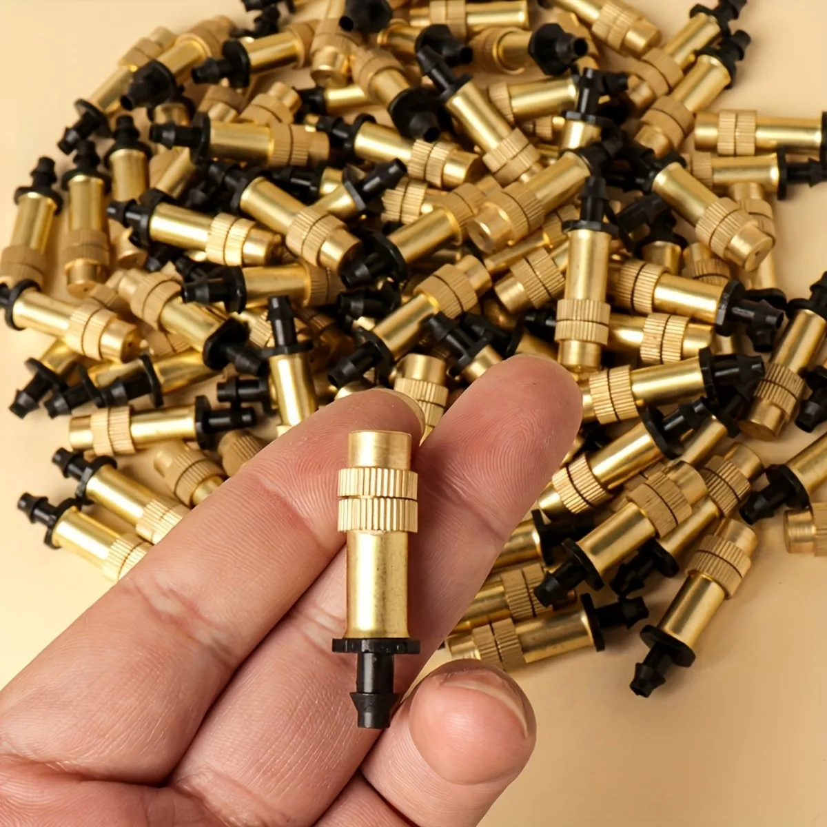 Garden spray sprinkler with adjustable atomization function, suitable for drip irrigation system