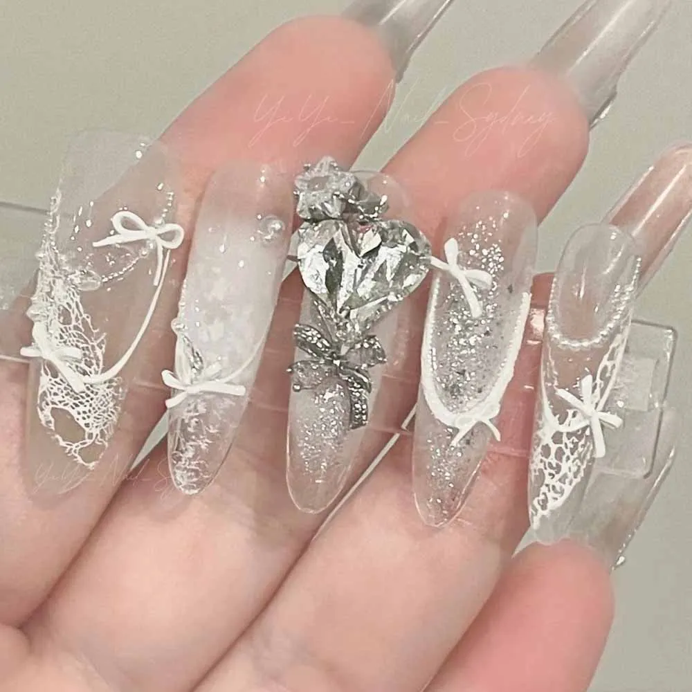 100 pièces/sac 3D mixte Muti Style blanc nœud papillon breloques pour ongles en vrac Mini ruban en résine Nail Art partie fille doux noeud papillon décoration des ongles